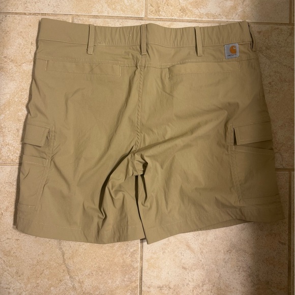 New Without Tags Women’s Carhartt Tan Straight Fit Cargo Shorts - Picture 2 of 9